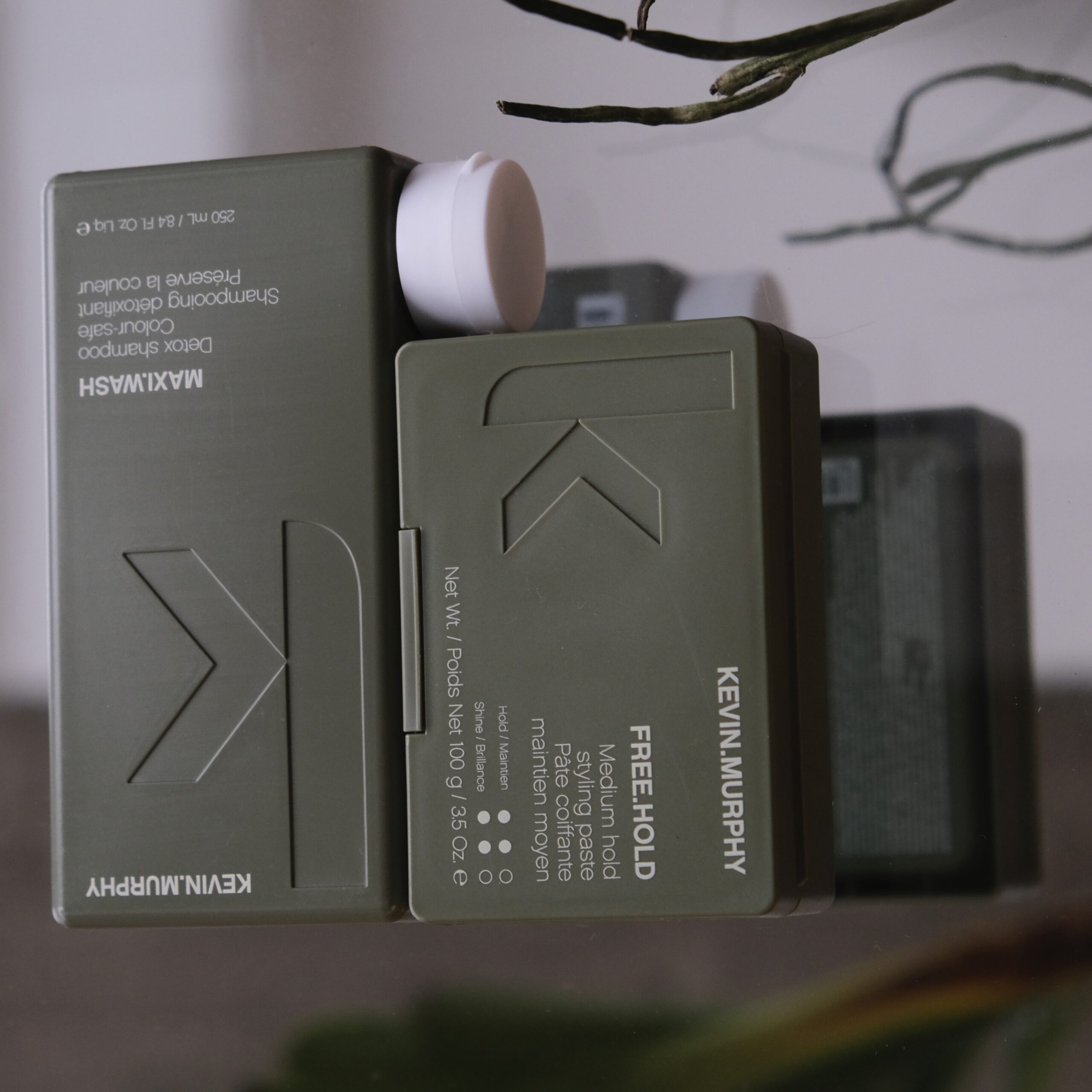 KEVIN MURPHY MAXI.WASH & FREE.HOLD COMBO - detoxifying shampoo and flexible hold styling gel bottles with a modern design